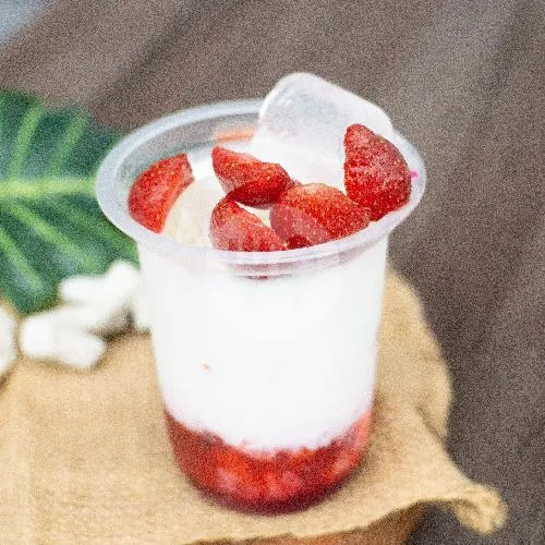 Strawberry Latte